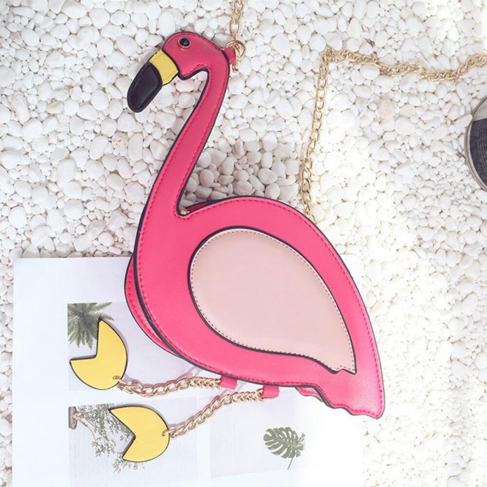 Flamingo Shaped 3D Crossbody Handbag/ Tropical Purse With Gold Chain Strap - NWT - Picture 5 of 9